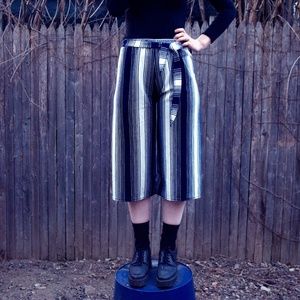 Vintage Striped Clam Diggers